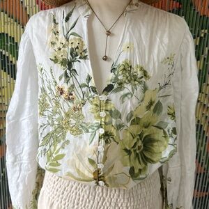 Floral Button-Down Women's Top in White and Green